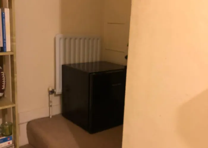 Urban Escape Putney Homestay